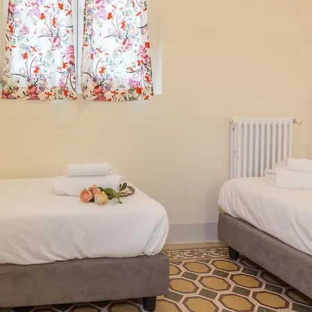 Appartamento Pilastri Majestic Garden By Mmega Firenze