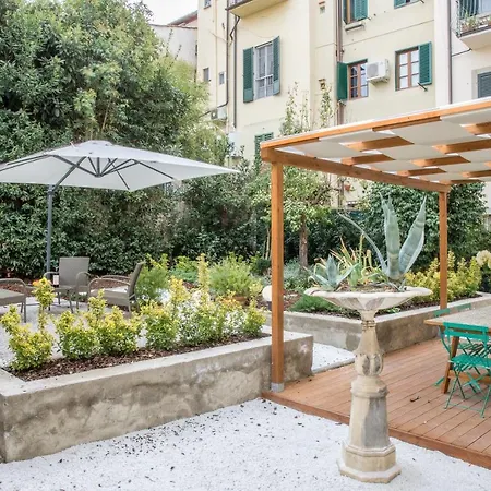 Pilastri Majestic Garden By Mmega * Florence